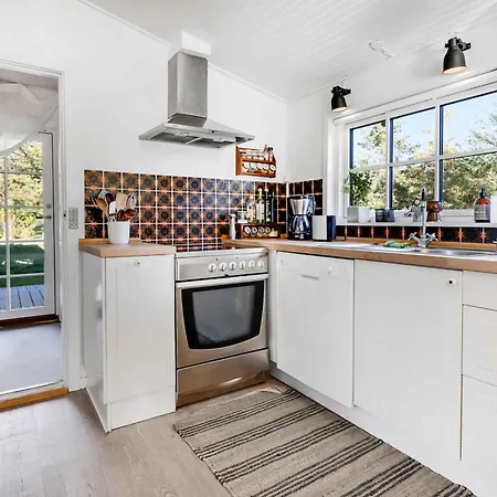 Holiday home Lovely In Hals, 250 M To The *