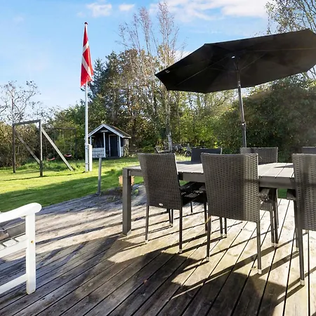 Holiday home Lovely In Hals, 250 M To The *