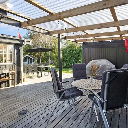 Lovely In 250 M To The 別荘 *