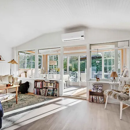 Lovely In 250 M To The