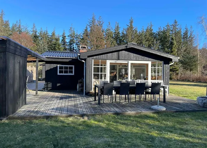 Lovely In 250 M To The * Hals